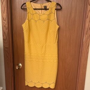 Elegant Yellow Polka Dot Midi Dress